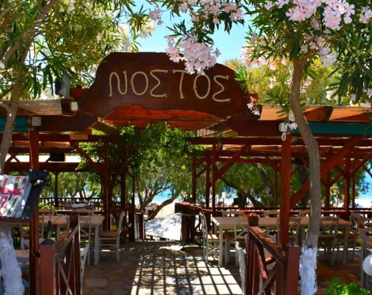 Παραδοσιακή ταβέρνα στη Σάμο
